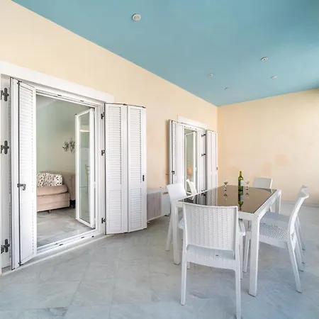 St Nicholas B7 Beach 1 Bedroom Ii